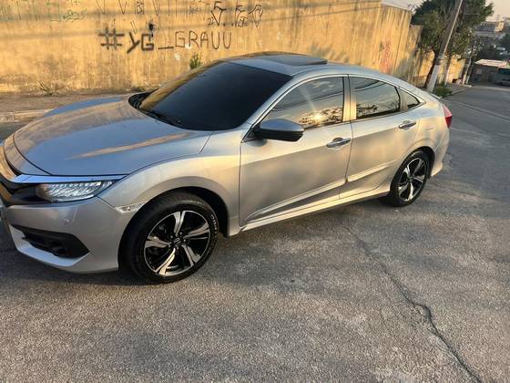 HONDA CIVIC 1.5 16V TURBO GASOLINA TOURING 4P CVT